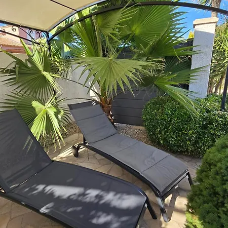 Lieblingshaus Mit Beheizten Privatpool Und Ladesäule Ferienhaus